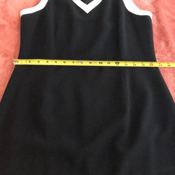 Ann Taylor petite dress - Picture 7 of 8